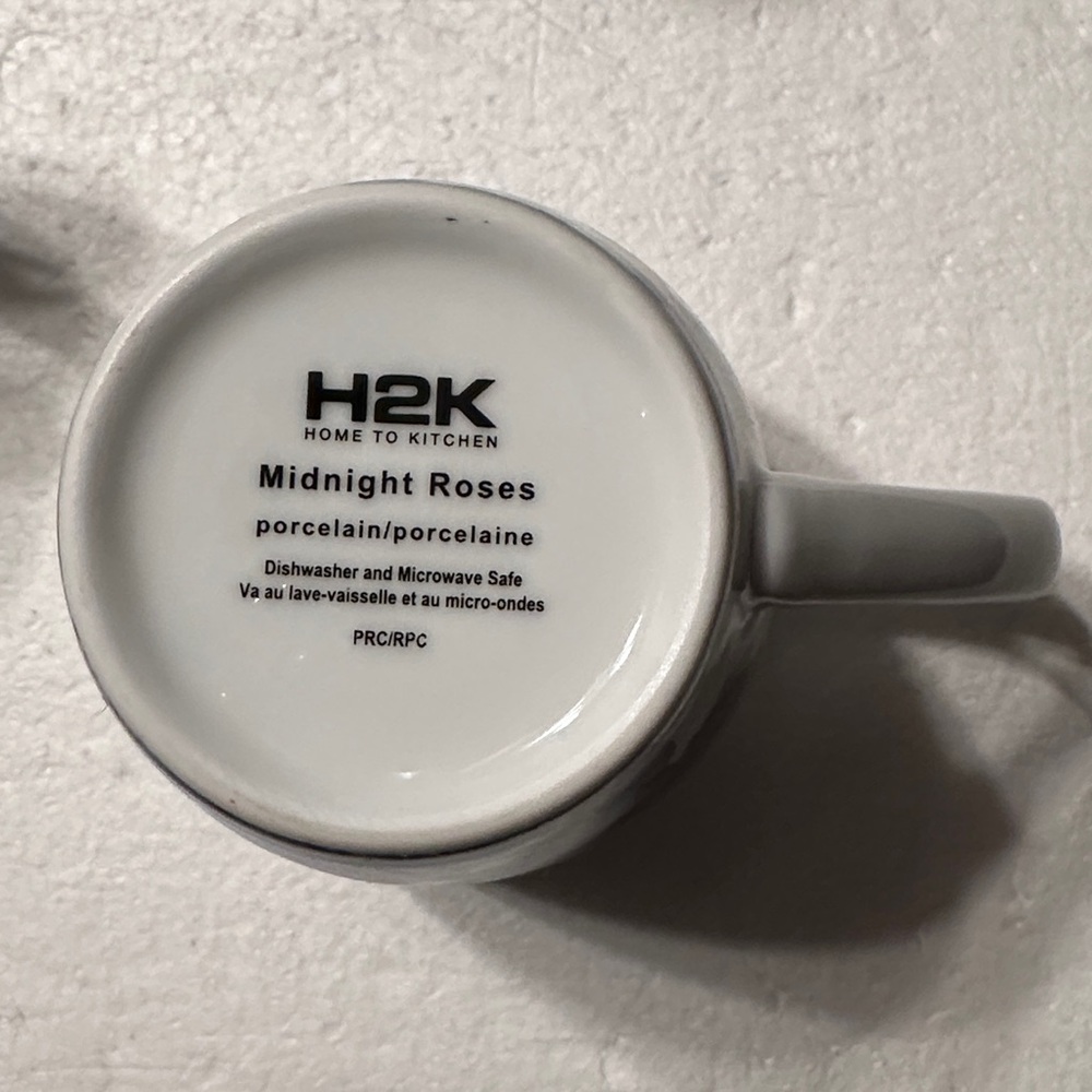 Four H2K Midnight Roses Coffee Cups - Picture 5 of 8